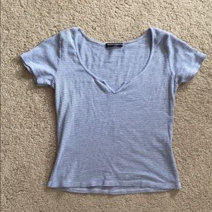 Brandy Melville tshirt